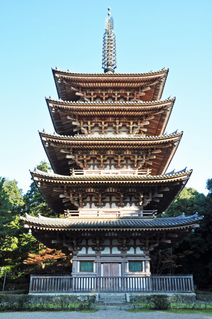 11.醍醐寺(だいごじ)の五重塔