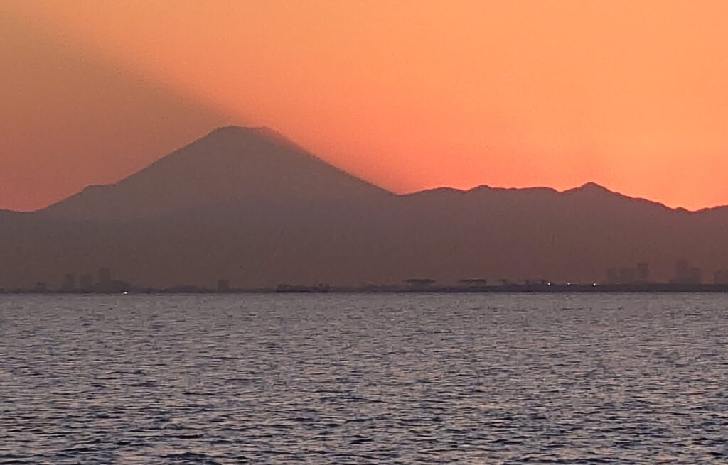 夕陽の富士山