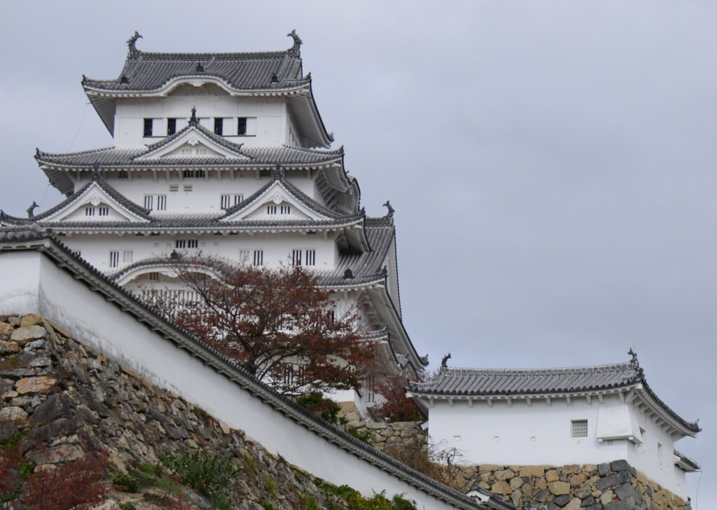 ◆五重六階の勇壮華麗な姿