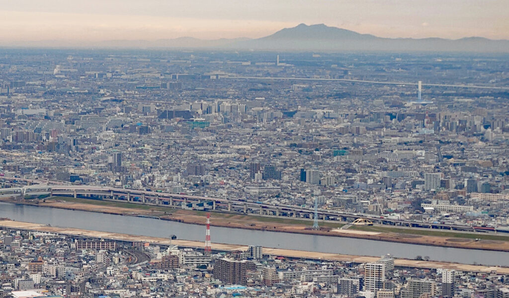 地上450mの天望回廊・富士が見える。